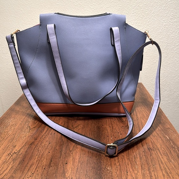 Unbranded Bag, blue (periwinkle) with brown around base - Picture 2 of 10